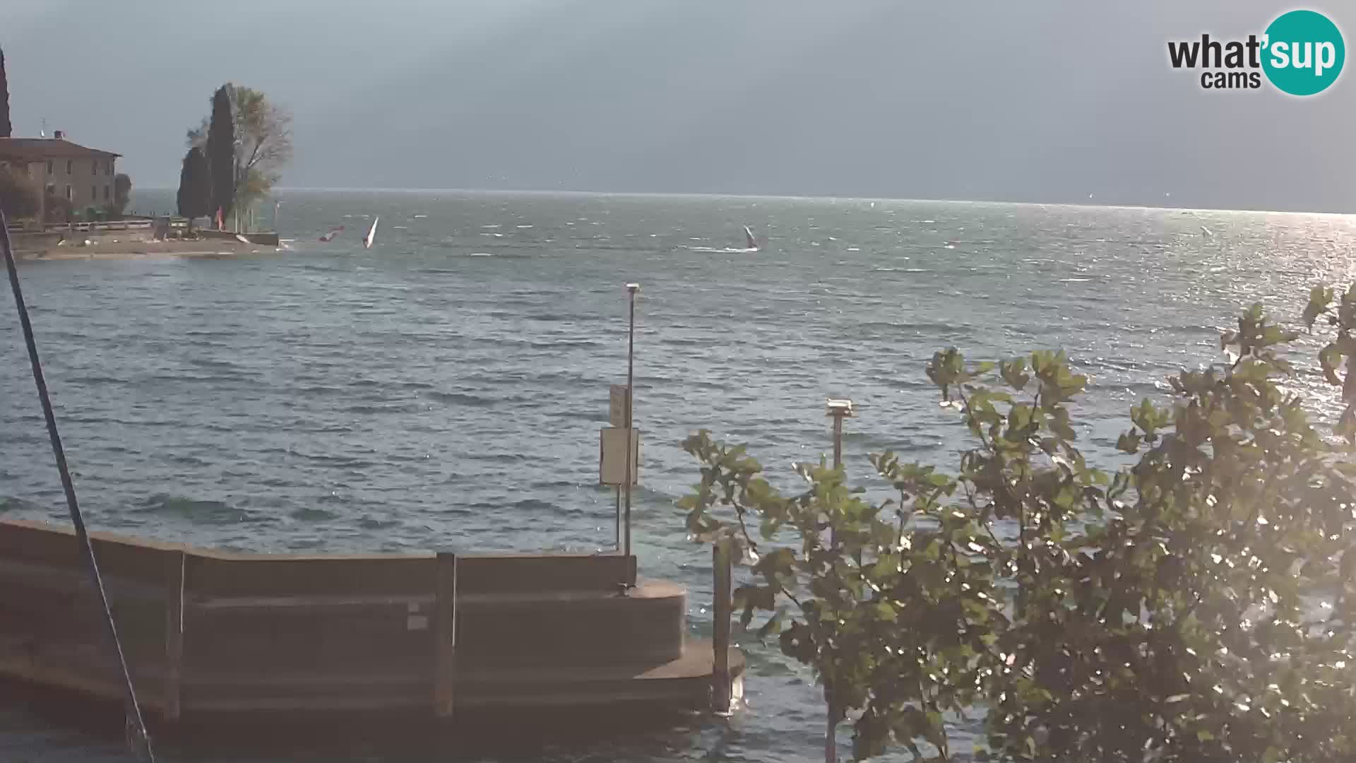 PRA’ DE LA FAM – Porto di Tignale – Windsurfer lac de Garde