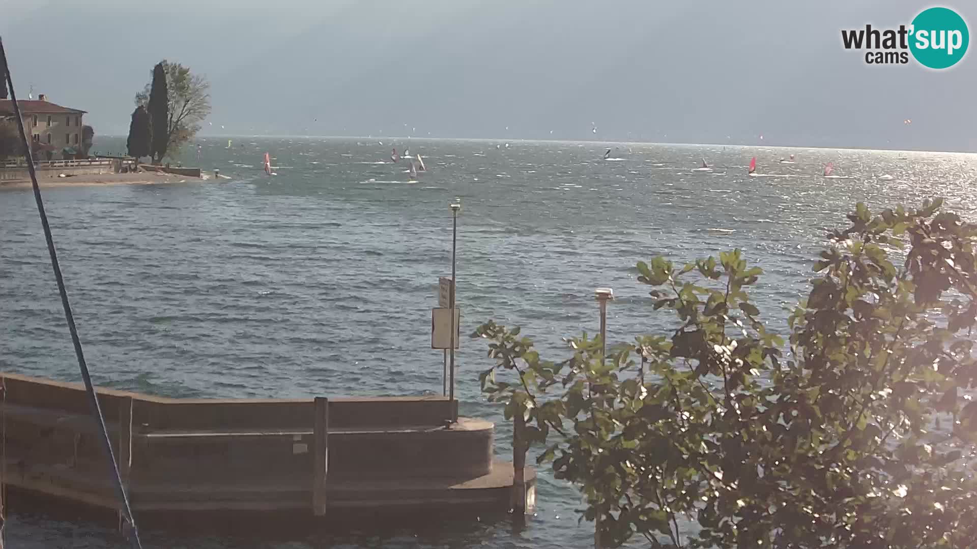Webcam PRA’ DE LA FAM – Porto di Tignale – Windsurfer Garda Lake