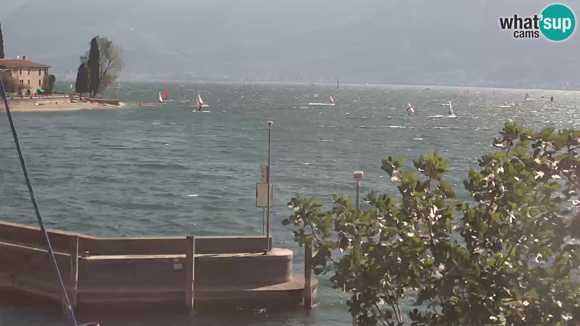 PRA’ DE LA FAM – Porto di Tignale – Windsurfer lac de Garde