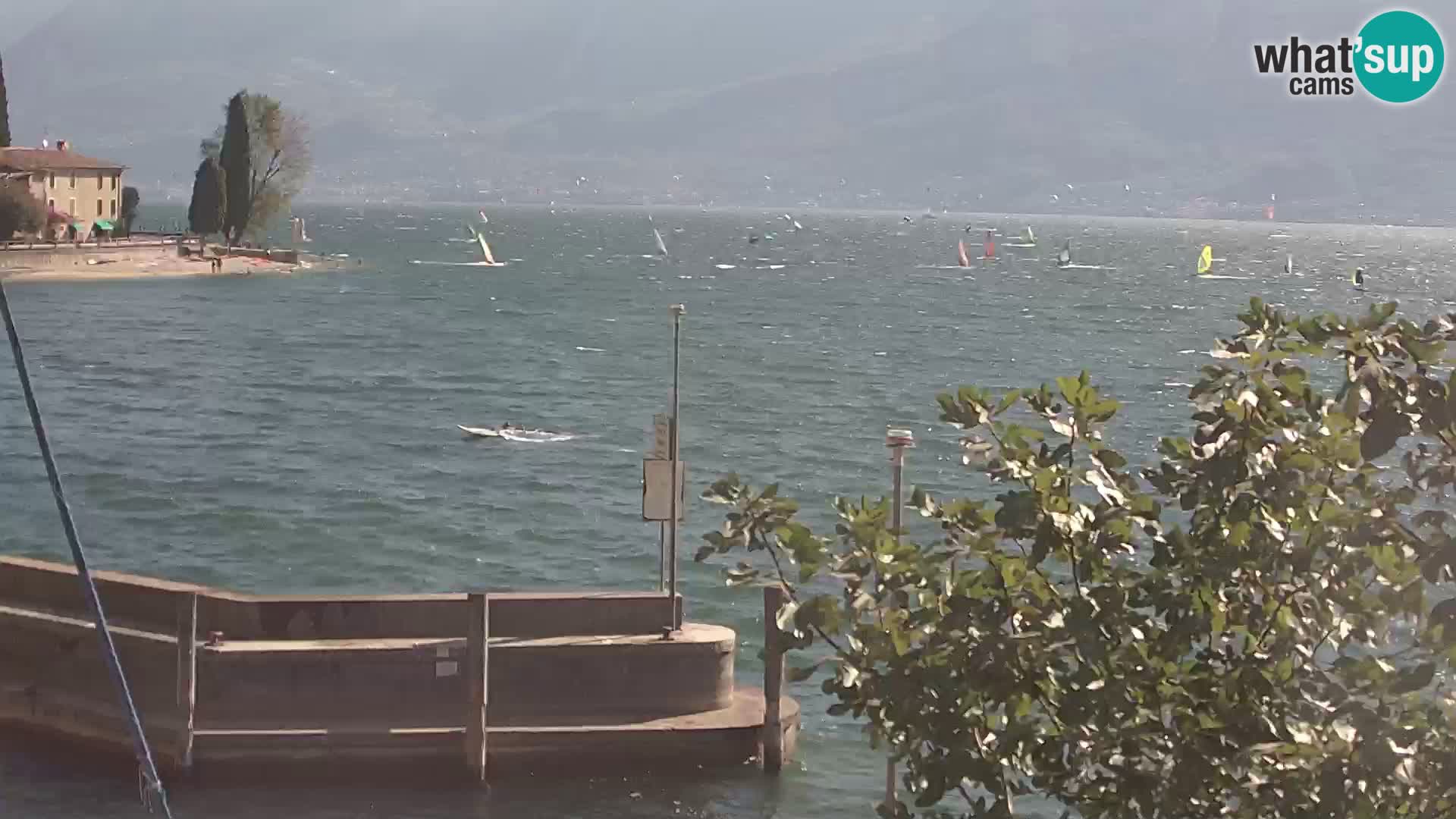 PRA’ DE LA FAM – Porto di Tignale – Windsurfer lago de Garda