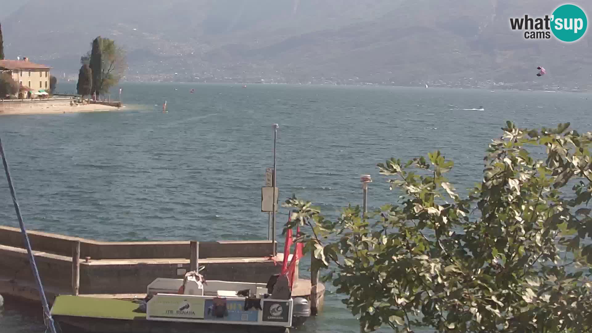 PRA’ DE LA FAM – Porto di Tignale – Windsurfer lac de Garde