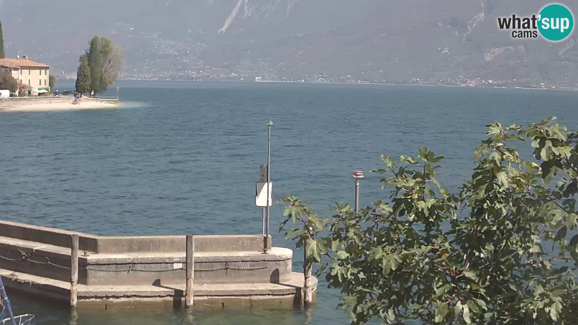PRA’ DE LA FAM – Porto di Tignale – Windsurfer lago de Garda