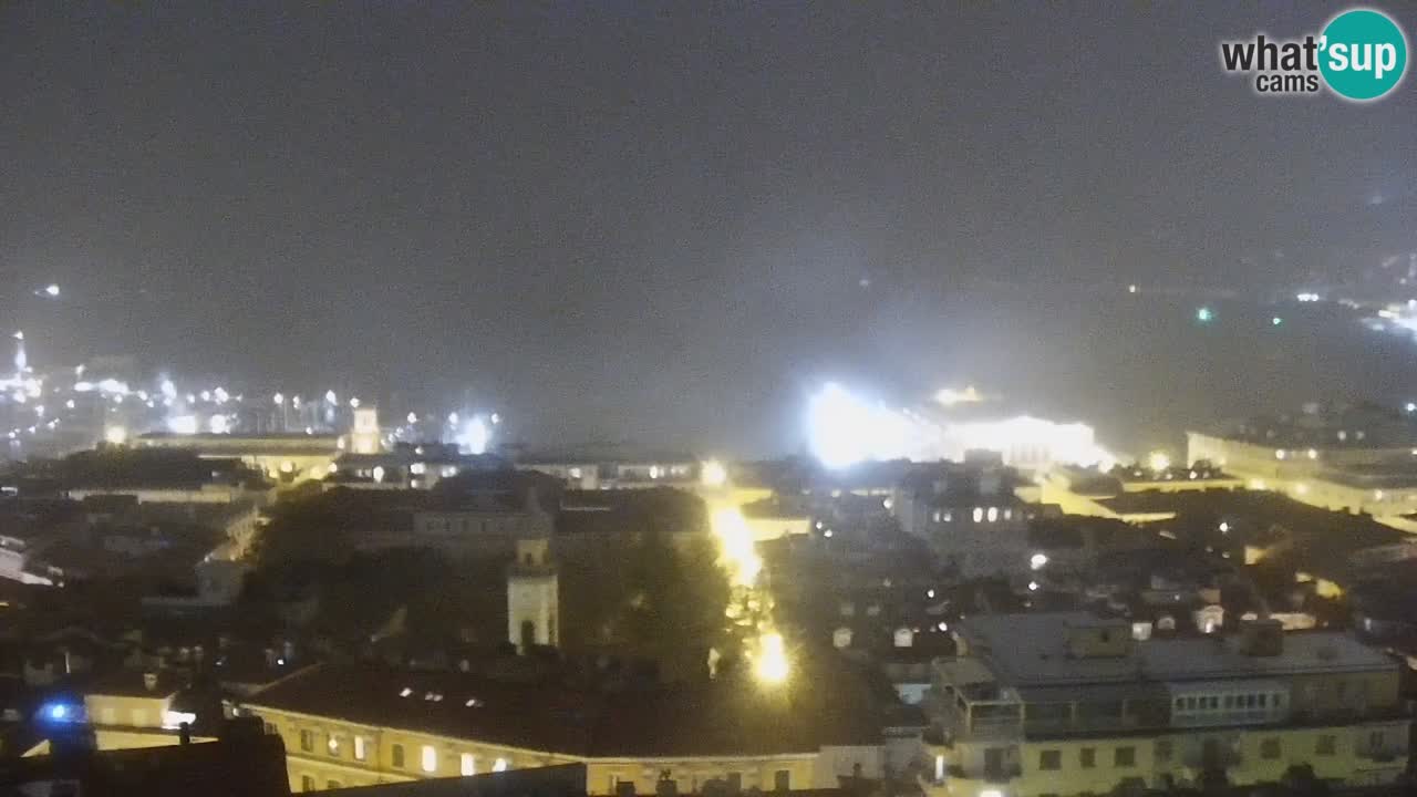 Webcam en vivo Trieste, ciudad, golfo, puerto y castillo de Miramare