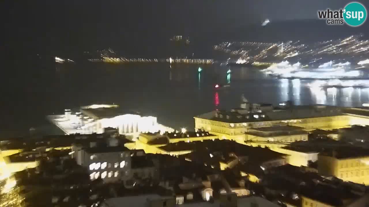 Webcam en vivo Trieste, ciudad, golfo, puerto y castillo de Miramare