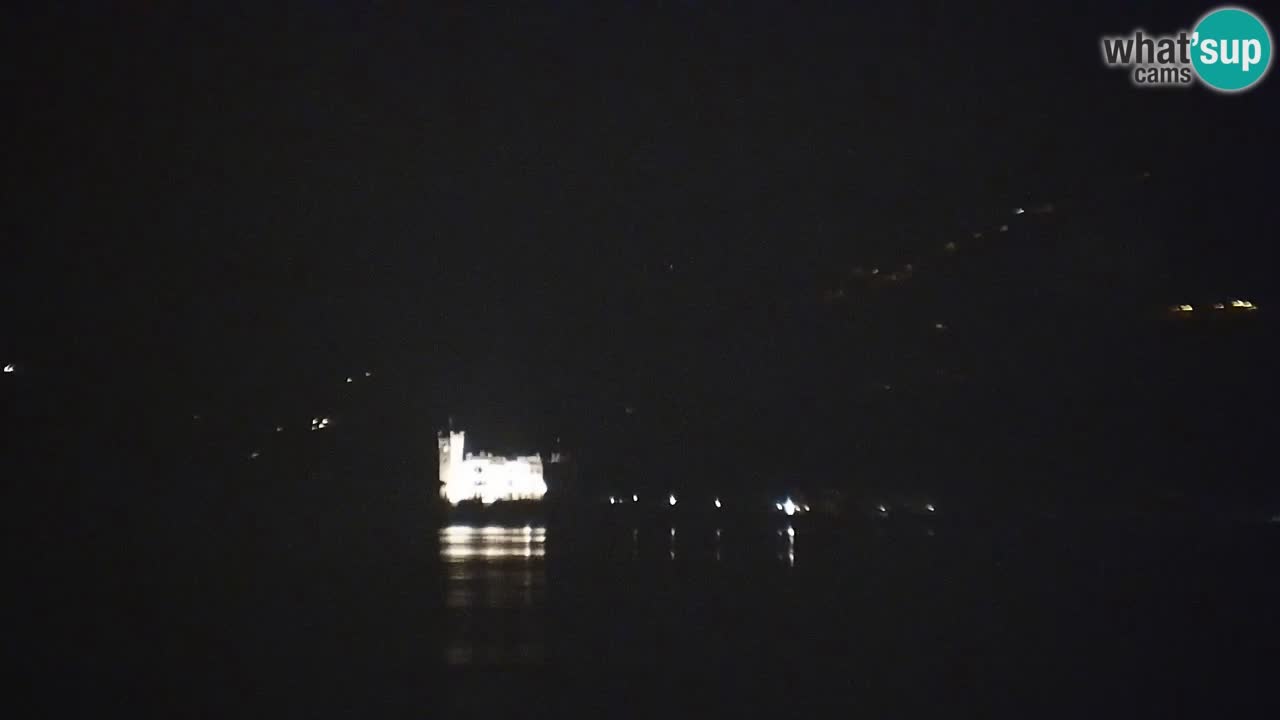 Webcam en vivo Trieste, ciudad, golfo, puerto y castillo de Miramare