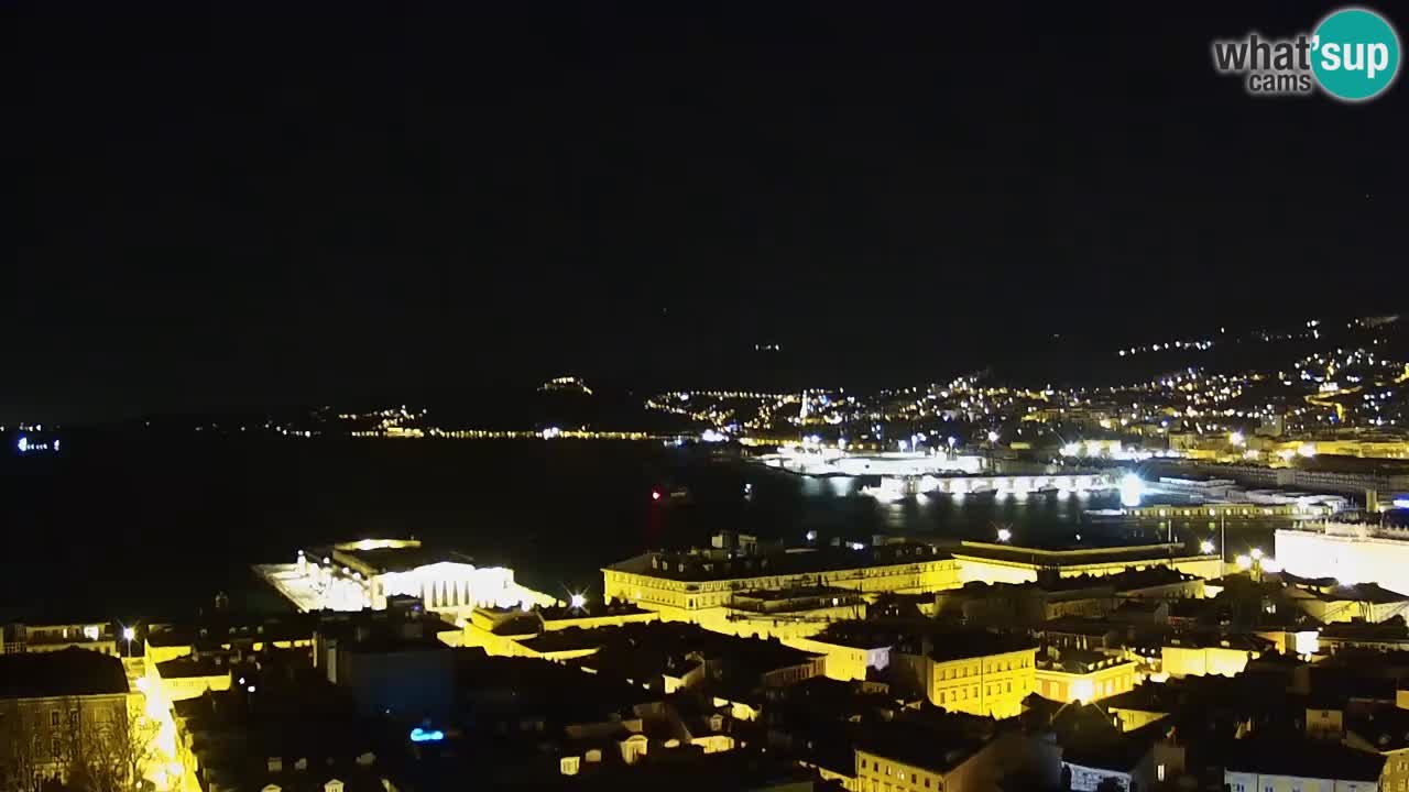 Live webcam Trieste – Panorama of the city, the Gulf, the maritime station and the Miramare castle