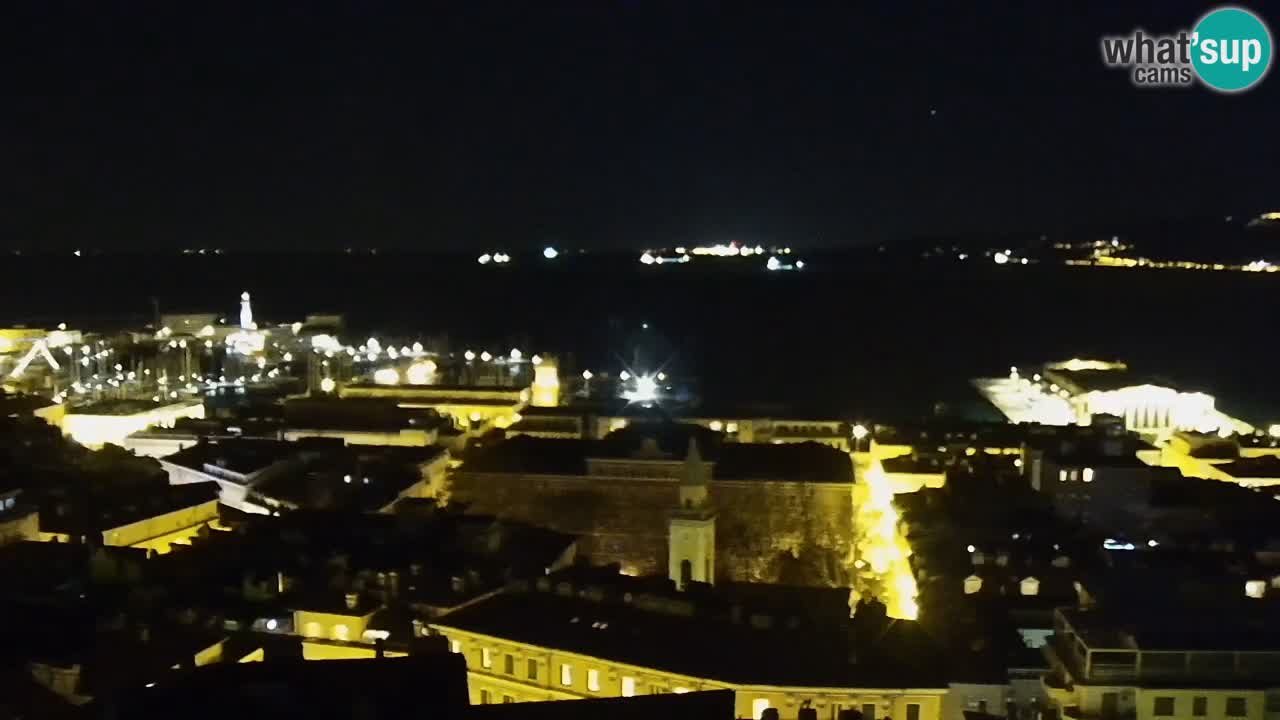 Live webcam Trieste – Panorama of the city, the Gulf, the maritime station and the Miramare castle