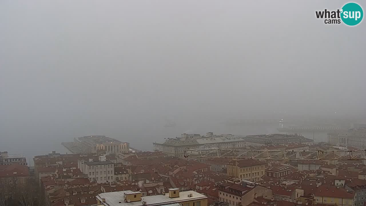 Webcam en vivo Trieste, ciudad, golfo, puerto y castillo de Miramare