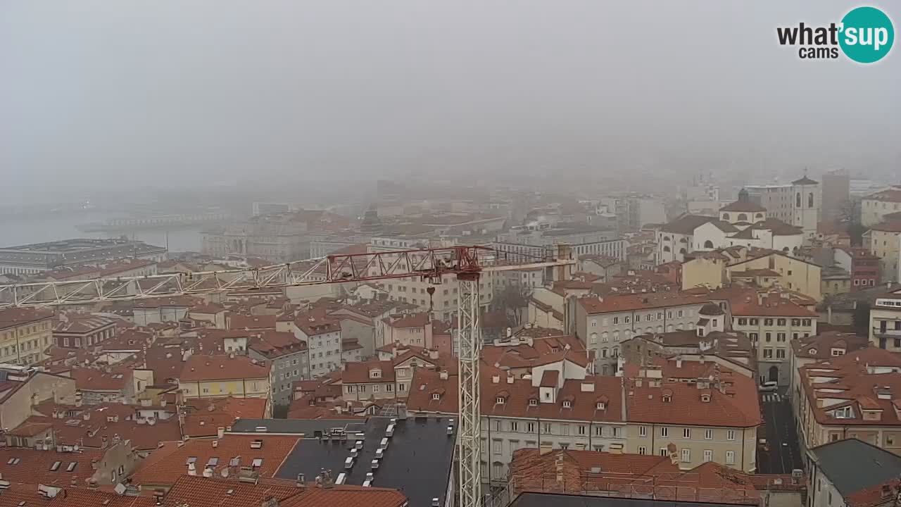 Webcam en direct Trieste, ville, golfe, port et château de Miramare