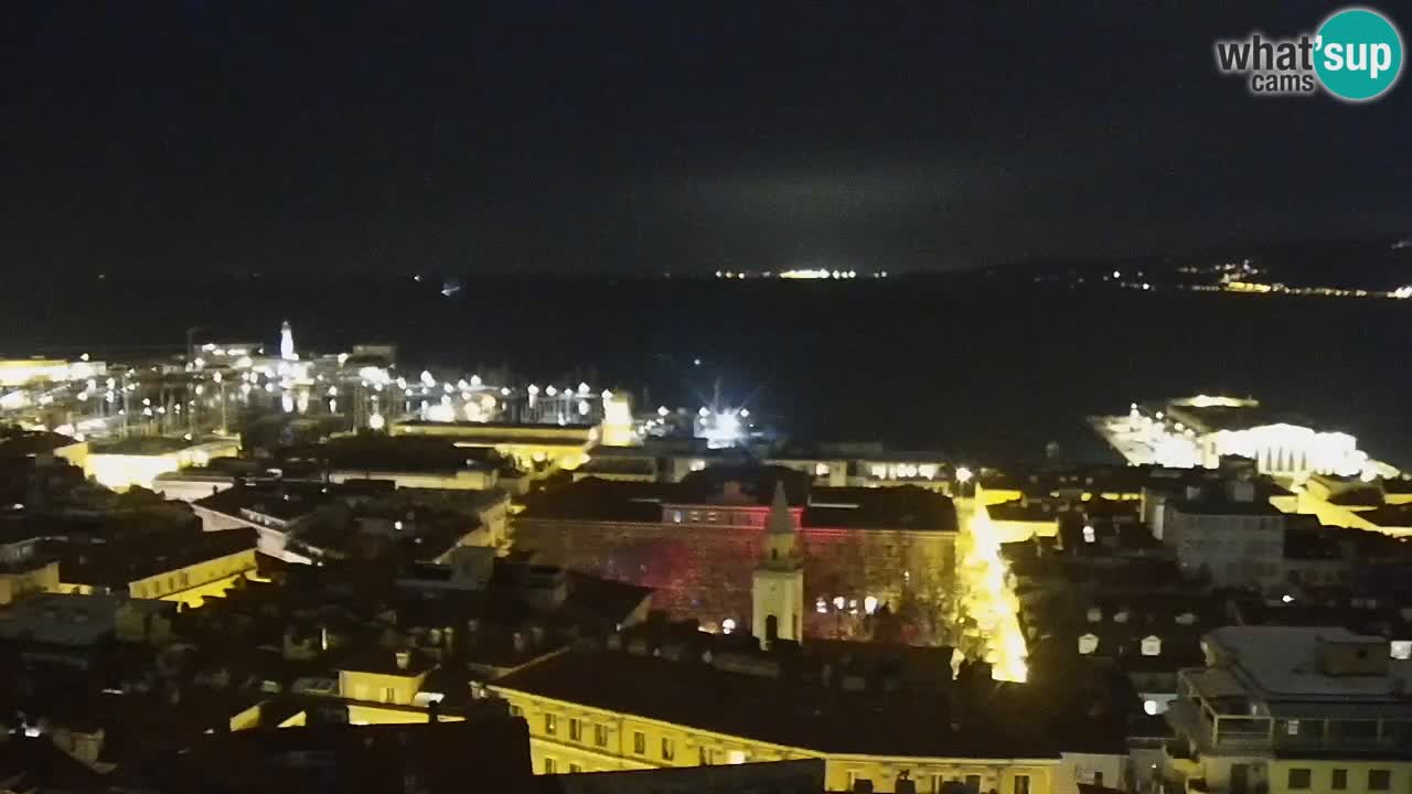 Live webcam Trieste – Panorama della città, del Golfo, stazione marittima e del castello di Miramare