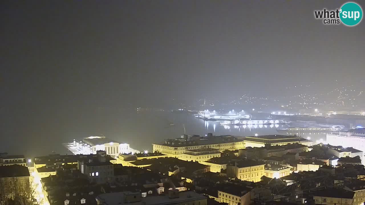 Live webcam Trieste – Panorama della città, del Golfo, stazione marittima e del castello di Miramare