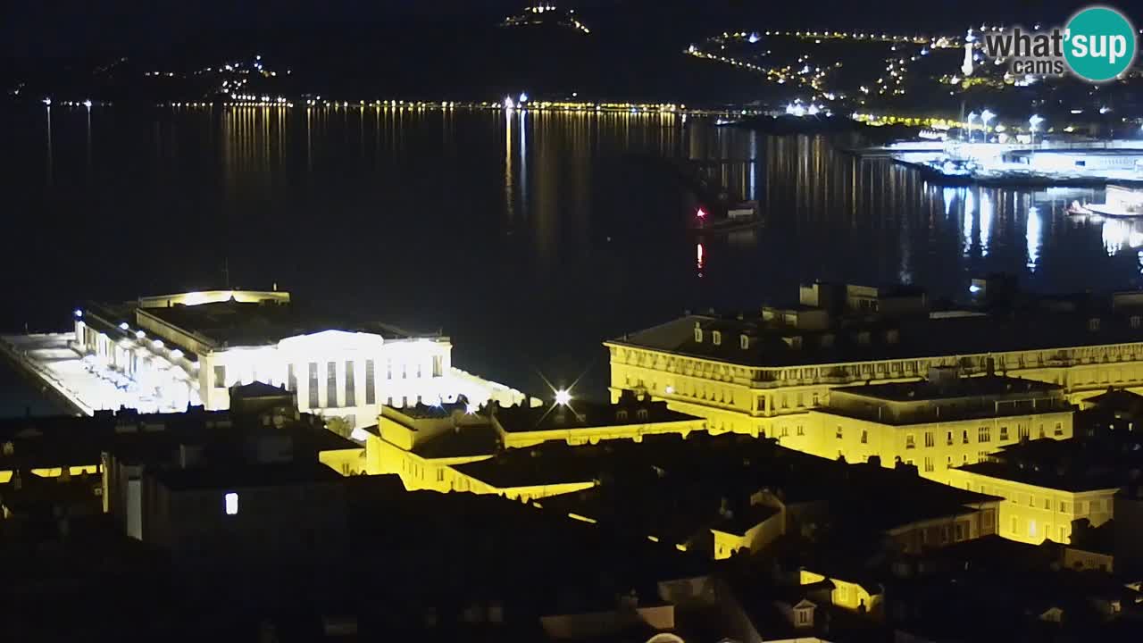 Live webcam Trieste – Panorama of the city, the Gulf, the maritime station and the Miramare castle