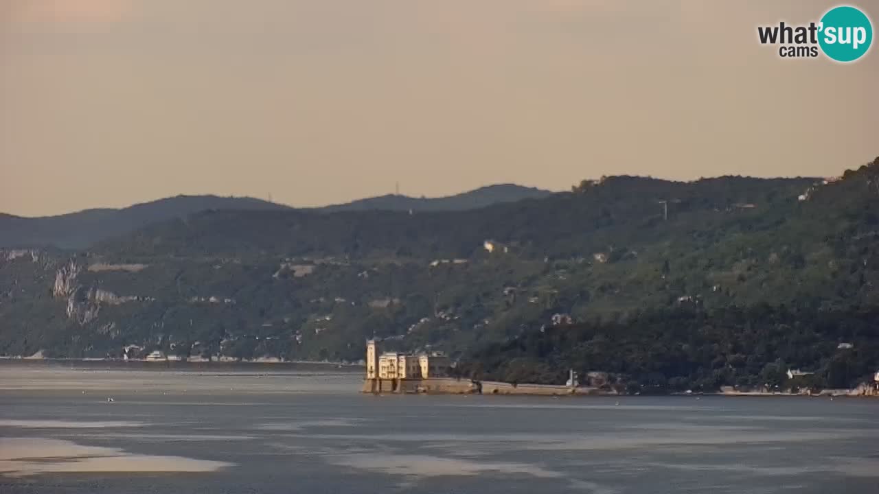 Live-Webcam Triest – Panorama der Stadt, des Golfs, der Seestation und des Schlosses Miramare