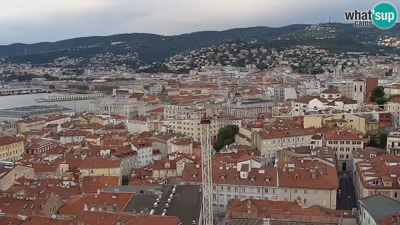 Webcam en vivo Trieste, ciudad, golfo, puerto y castillo de Miramare