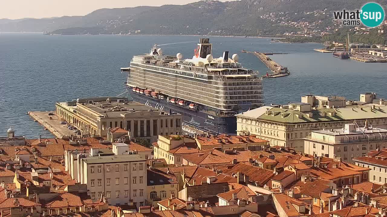 Webcam en vivo Trieste, ciudad, golfo, puerto y castillo de Miramare