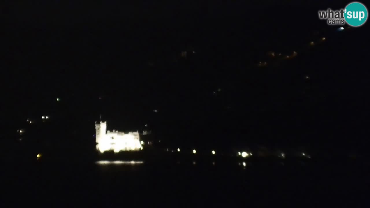Live webcam Trieste – Panorama della città, del Golfo, stazione marittima e del castello di Miramare