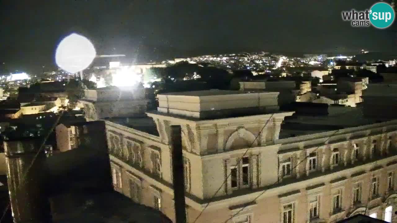 Webcam en vivo Trieste, ciudad, golfo, puerto y castillo de Miramare
