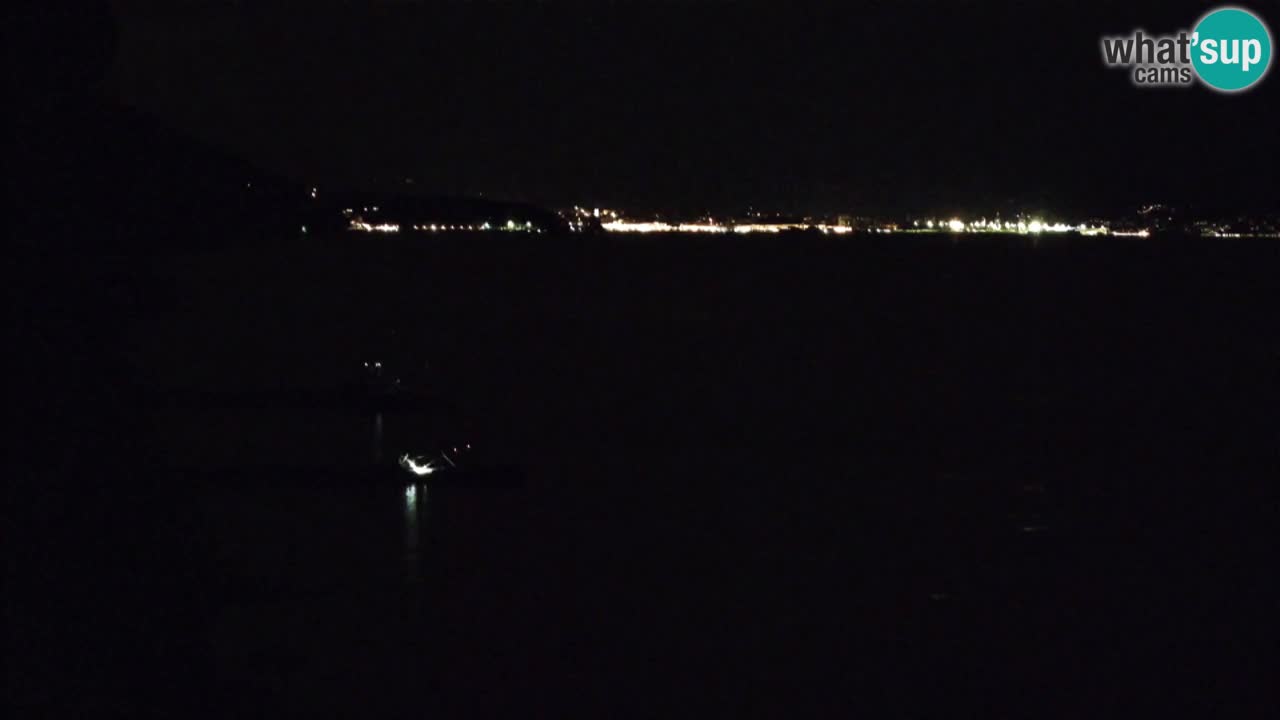 Trattoria BellaRiva webcam | Trieste costiera e castello di Miramare