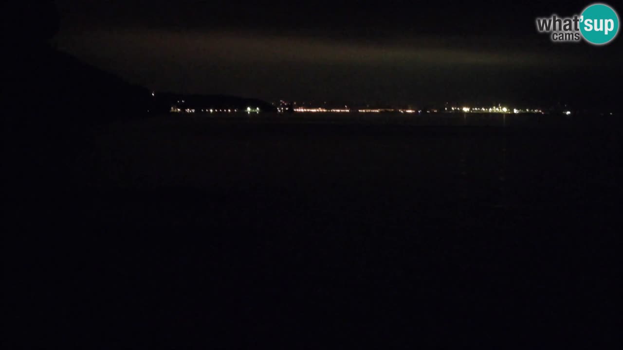 Trattoria BellaRiva webcam | Trieste costiera e castello di Miramare