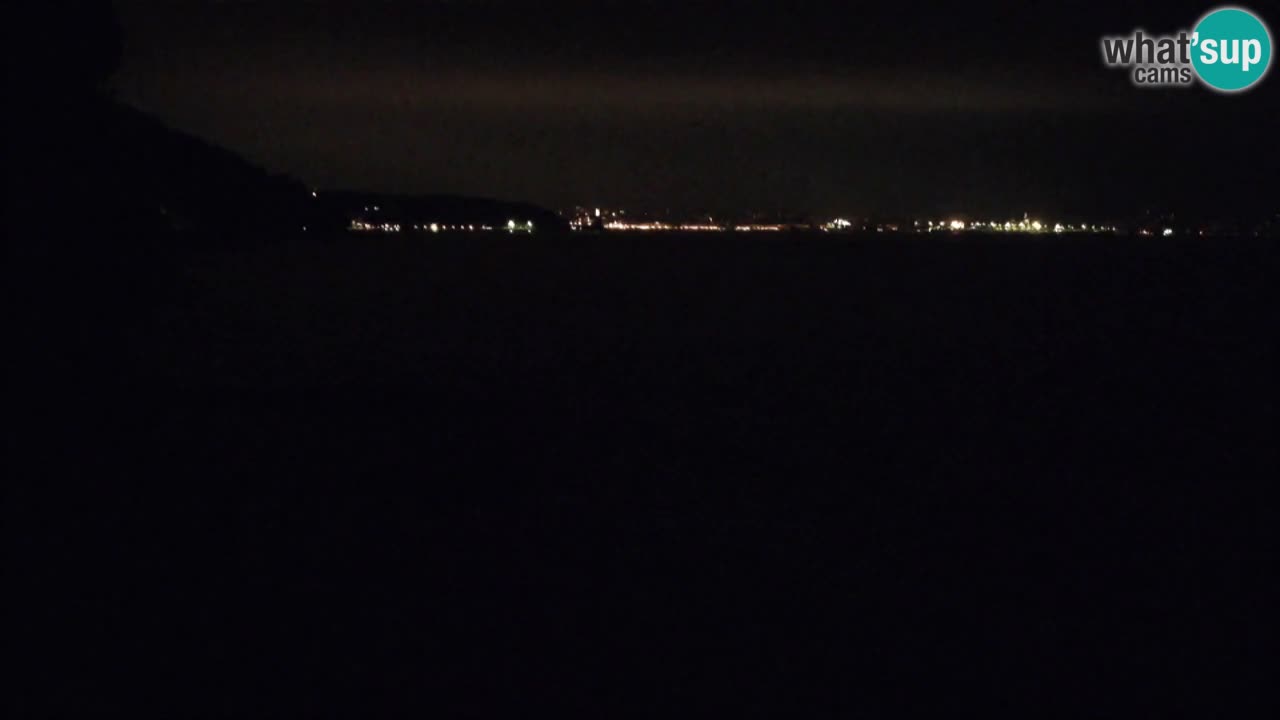 Gostilna BellaRiva kamera | Trst obala – pogled na Miramarski grad