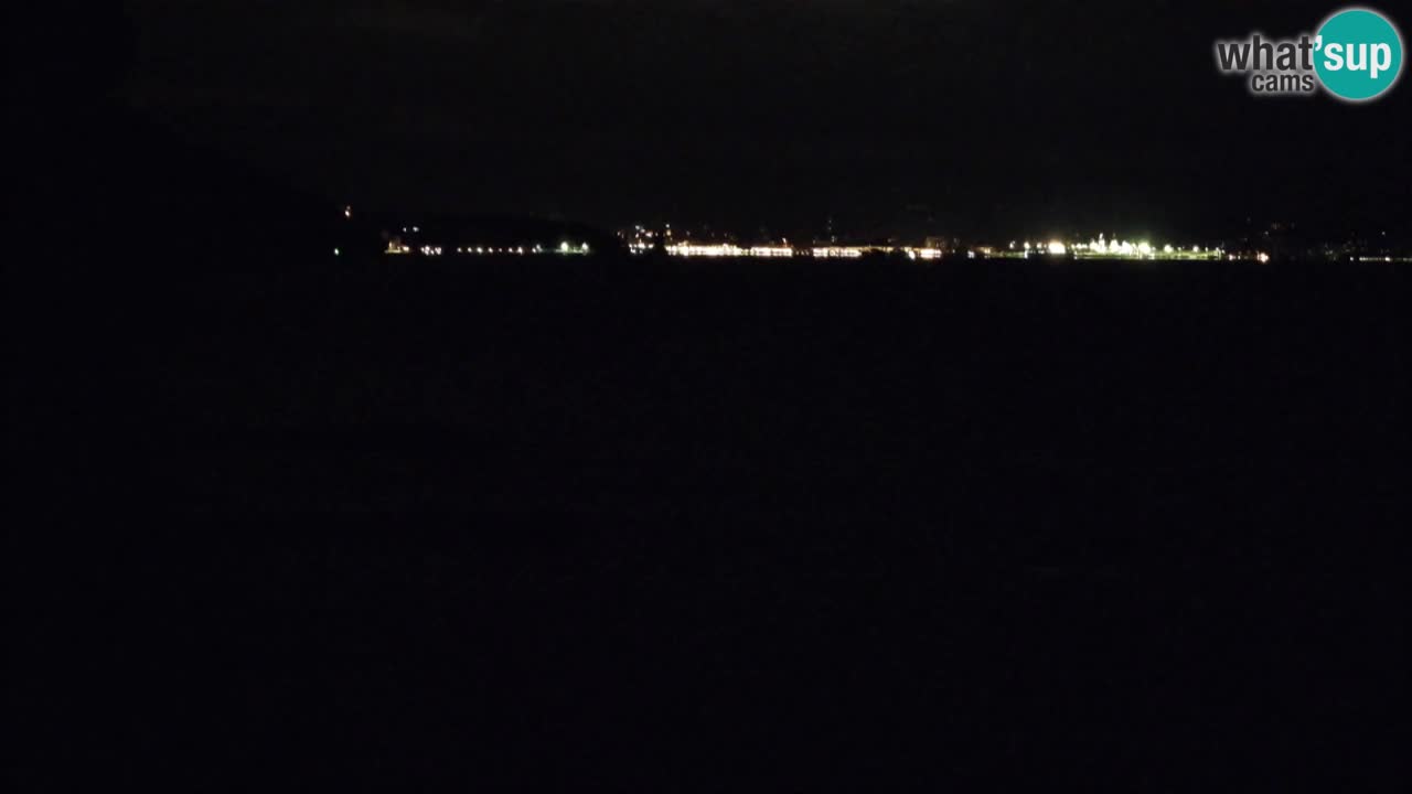 Web kamera restorana BellaRiva | Obala Trsta – pogled na dvorac Miramare