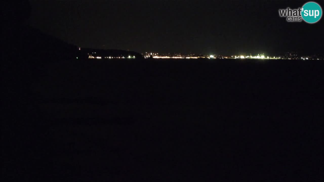 Web kamera restorana BellaRiva | Obala Trsta – pogled na dvorac Miramare