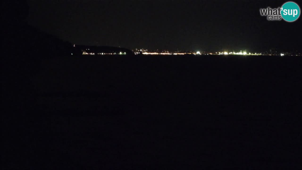 Web kamera restorana BellaRiva | Obala Trsta – pogled na dvorac Miramare