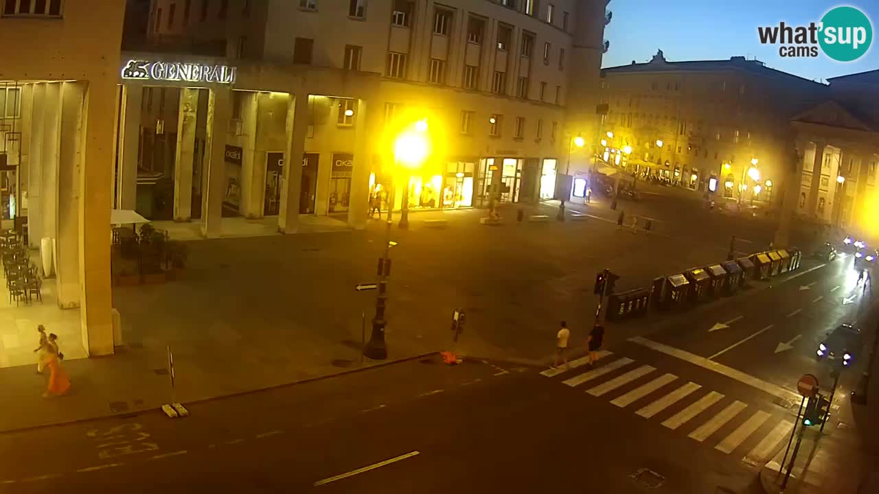Trieste – Plaza de la Borsa webcam live