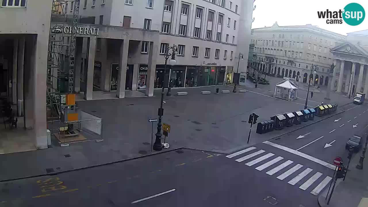 Trieste – Borsa square webcam live