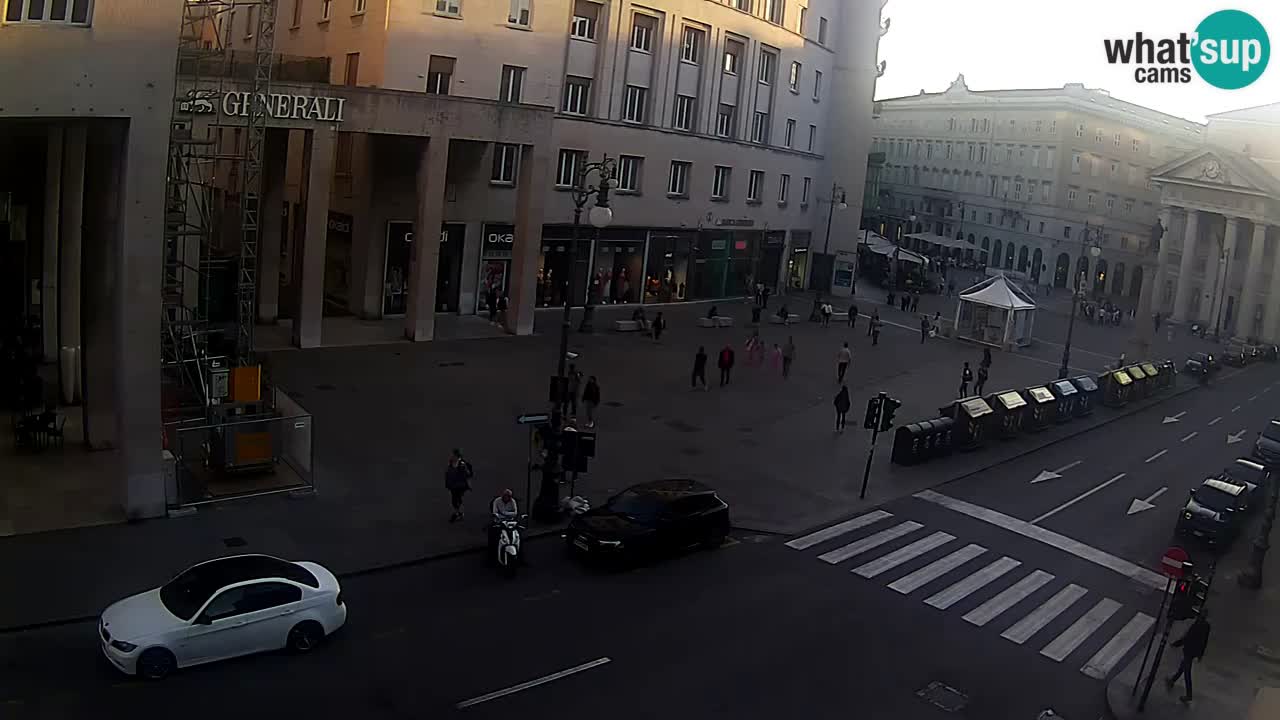 Trieste – Plaza de la Borsa webcam live