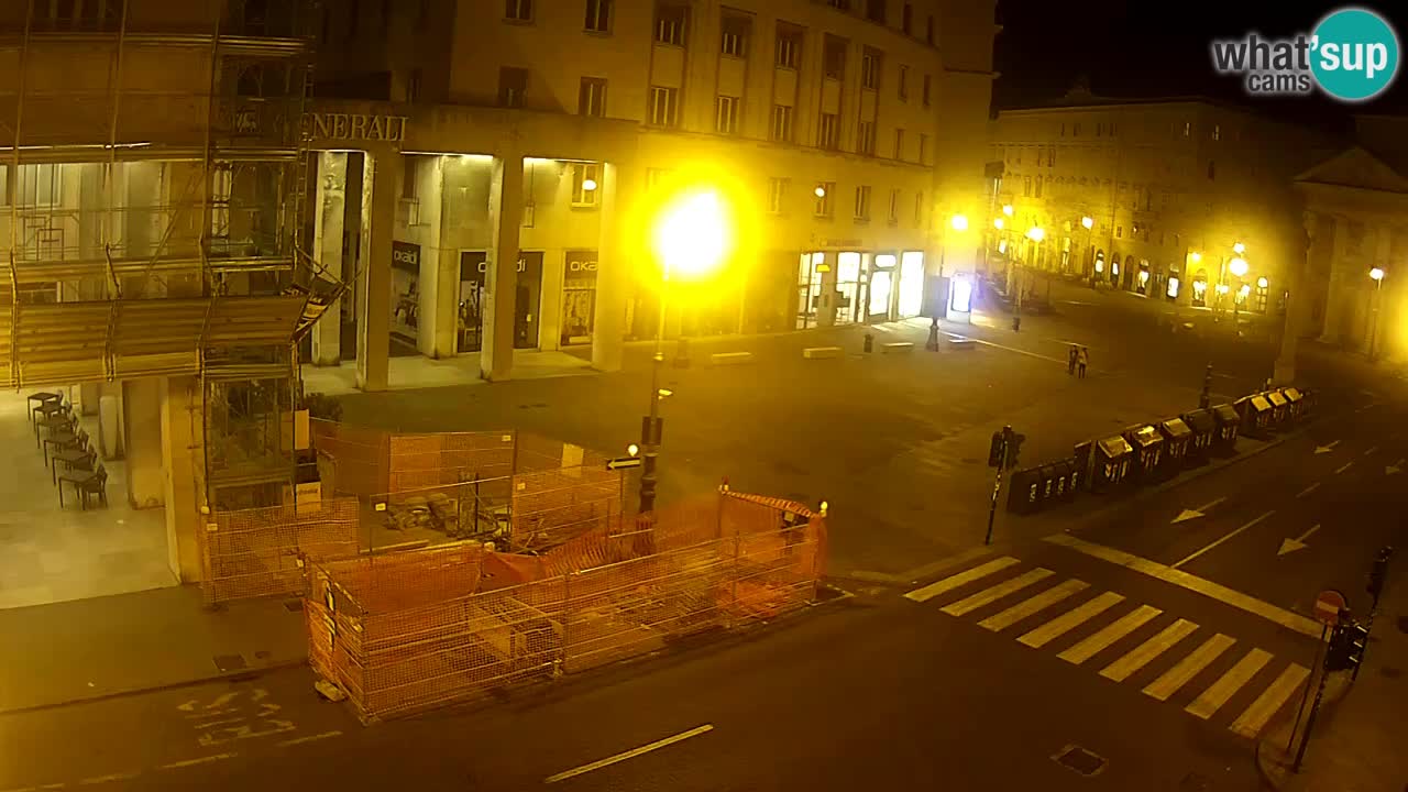 Trieste – Borsa square webcam live