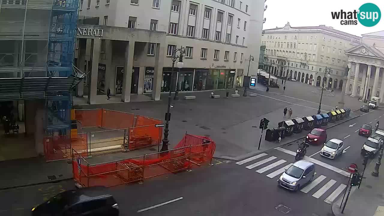 Trieste – Borsa square webcam live