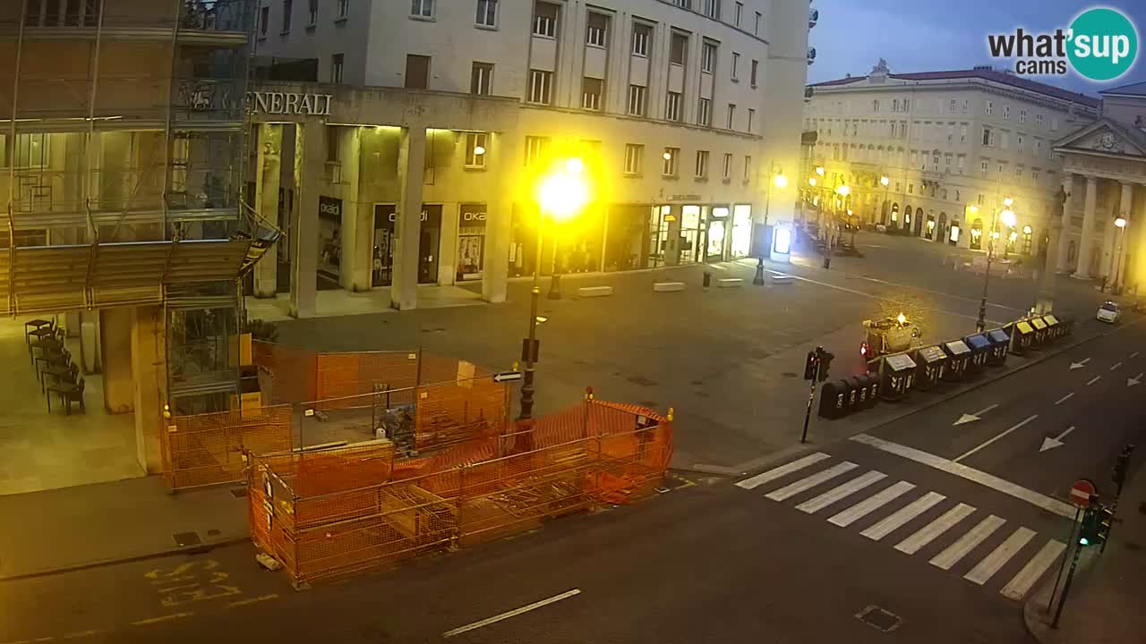 Trieste – Plaza de la Borsa webcam live