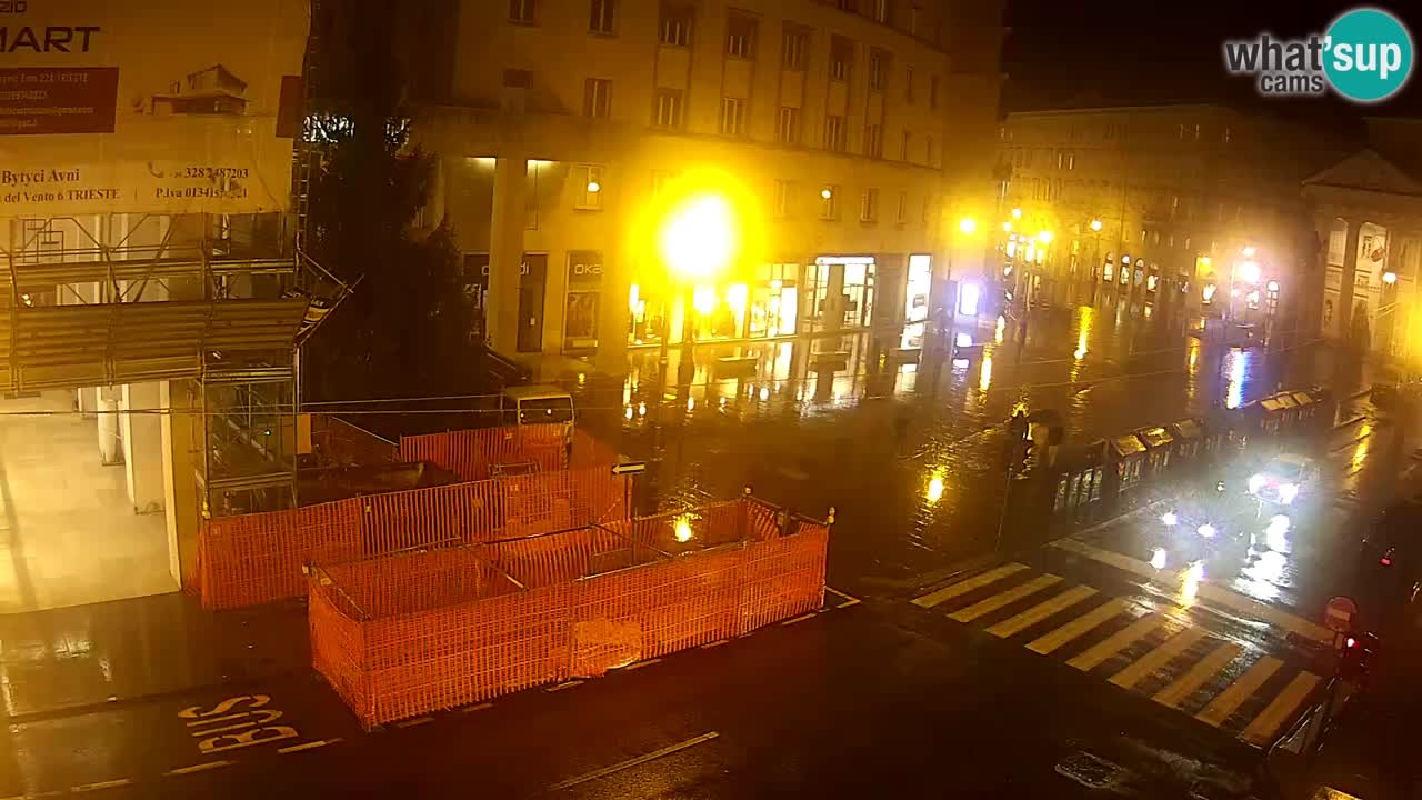 Trieste – Plaza de la Borsa webcam live