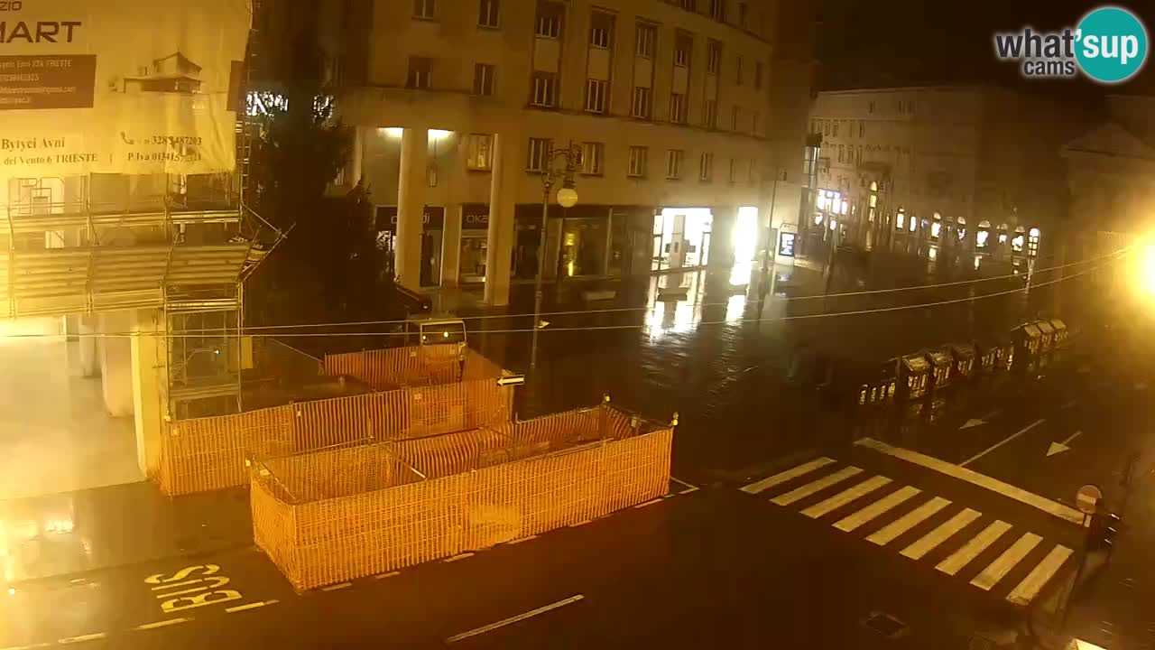 Trieste – Borsa square webcam live