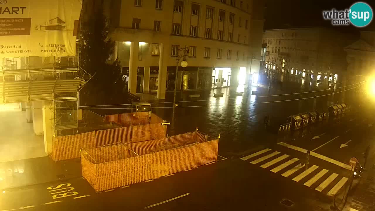 Trieste – Plaza de la Borsa webcam live