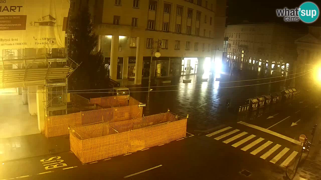 Trieste – Borsa square webcam live