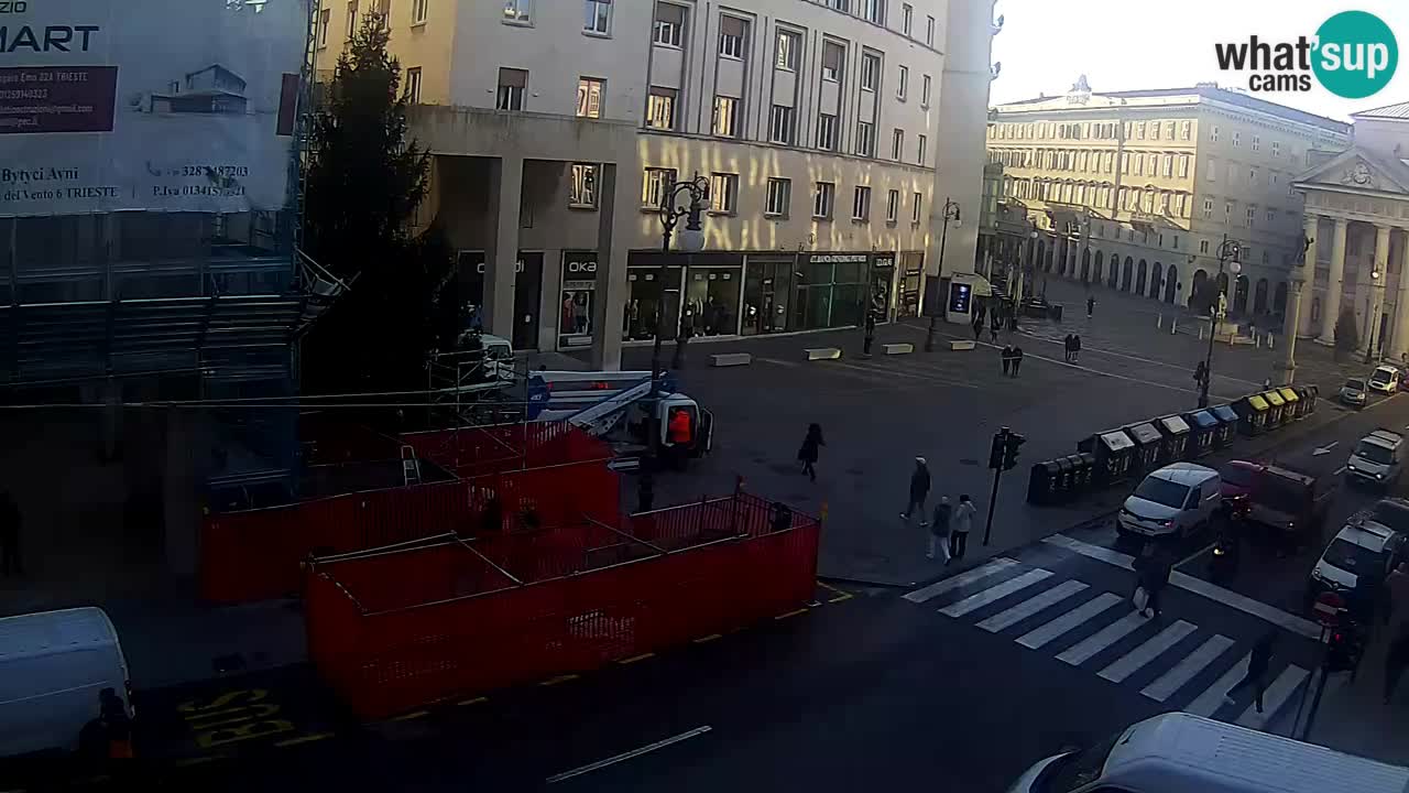 Trieste – Borsa square webcam live