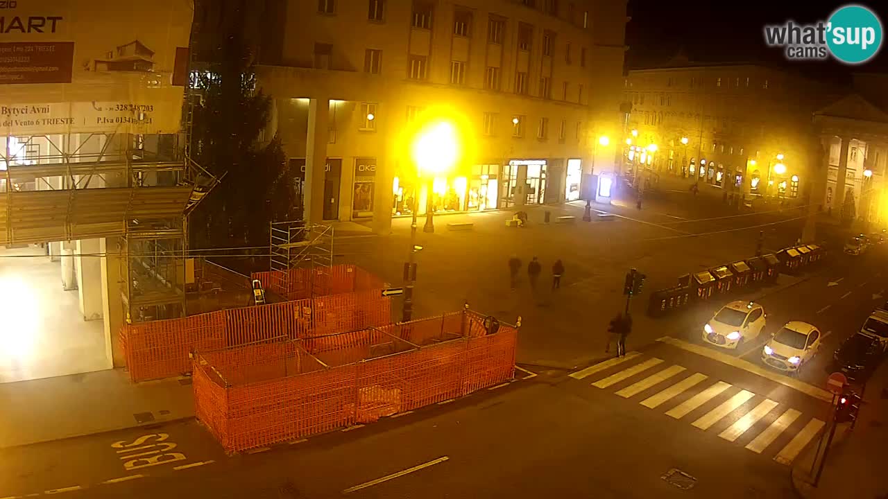 Trieste – Plaza de la Borsa webcam live