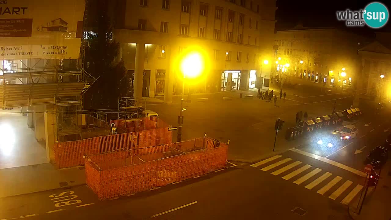 Trieste – Borsa square webcam live