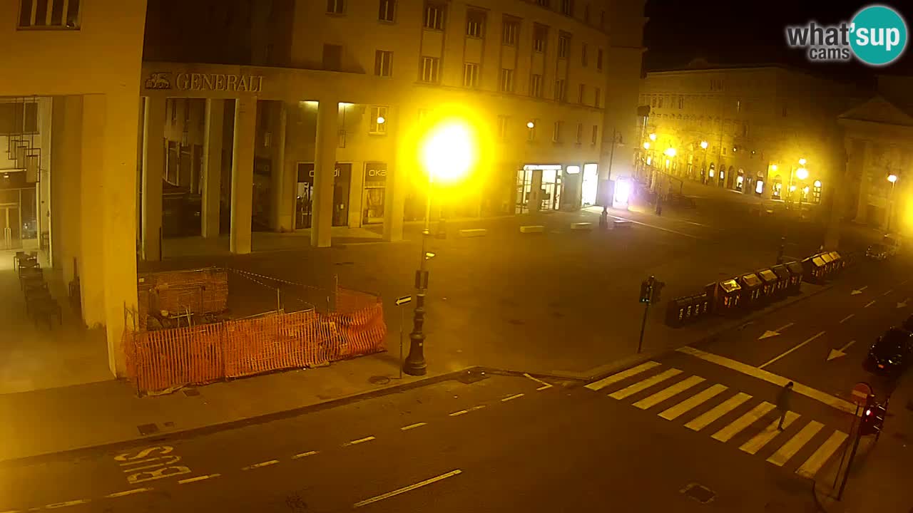 Trieste – Plaza de la Borsa webcam live