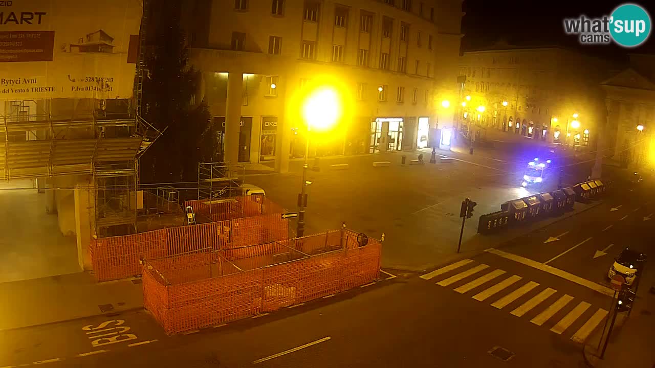 Trieste – Borsa square webcam live