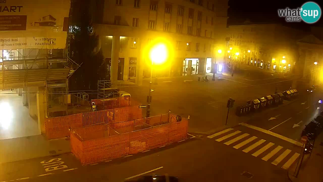 Trieste – Plaza de la Borsa webcam live