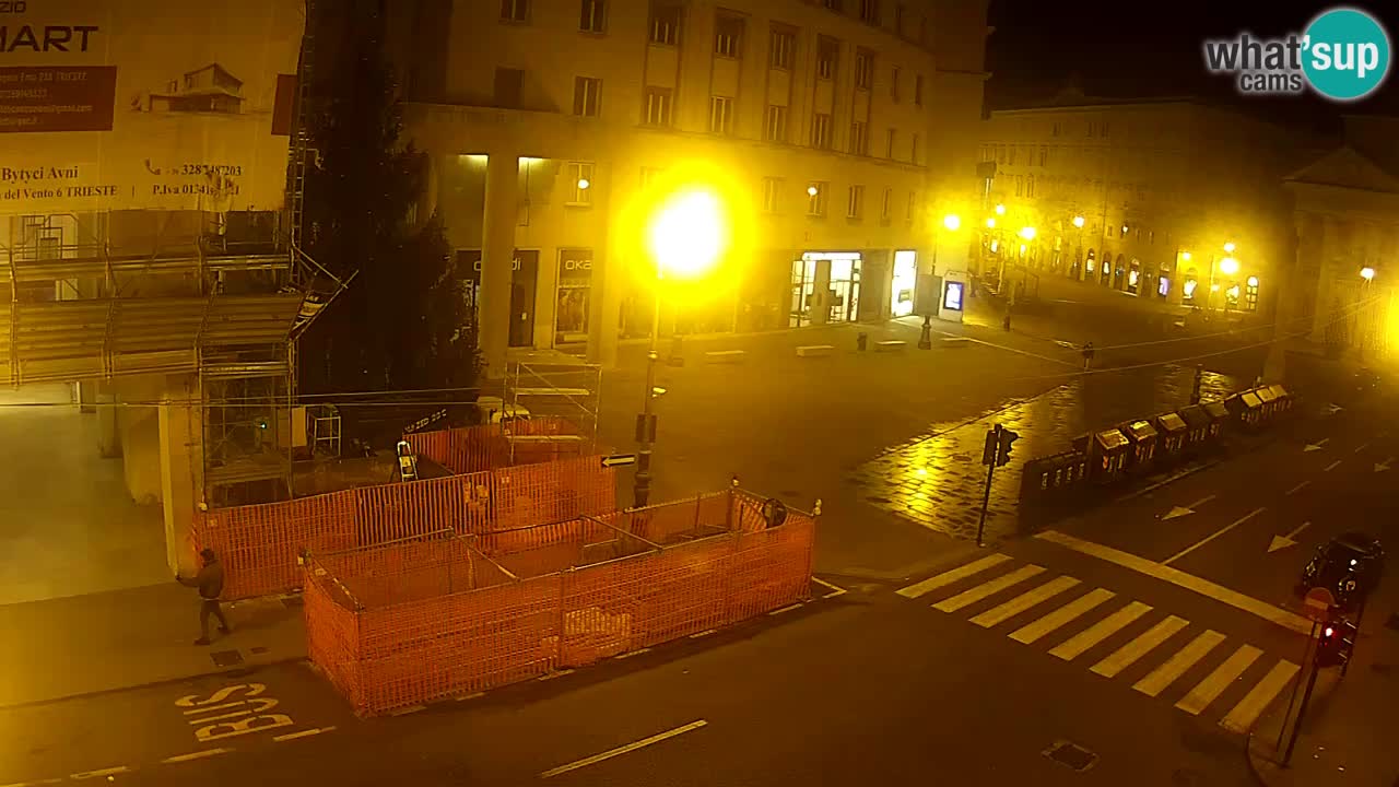 Trieste – Borsa square webcam live