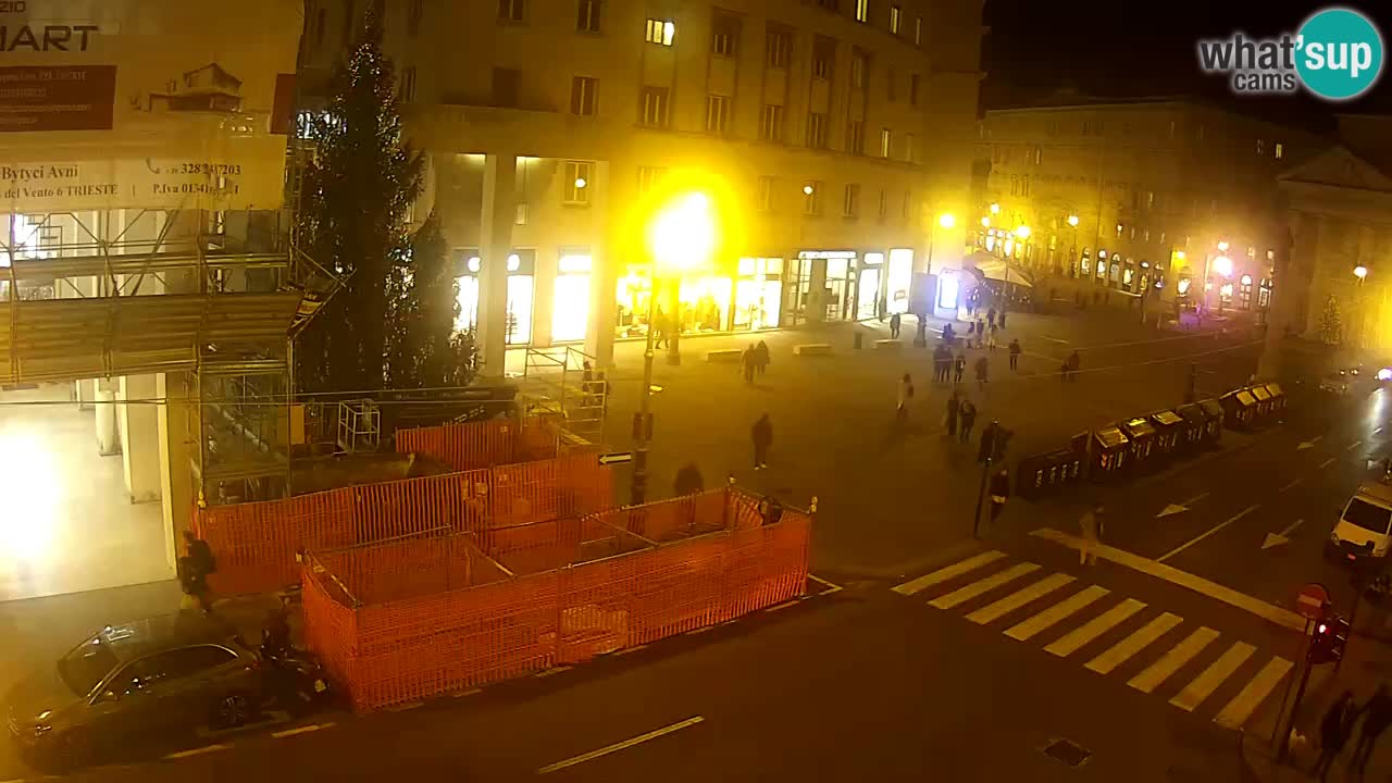 Trieste – Borsa square webcam live