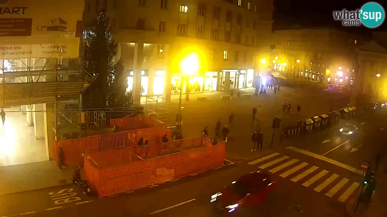 Trieste – Borsa square webcam live