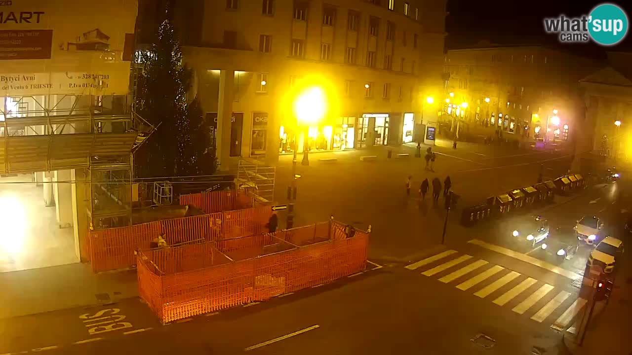 Trieste – Borsa square webcam live