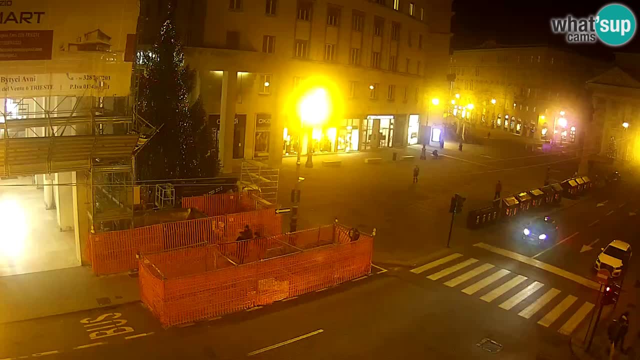 Trieste – Borsa square webcam live