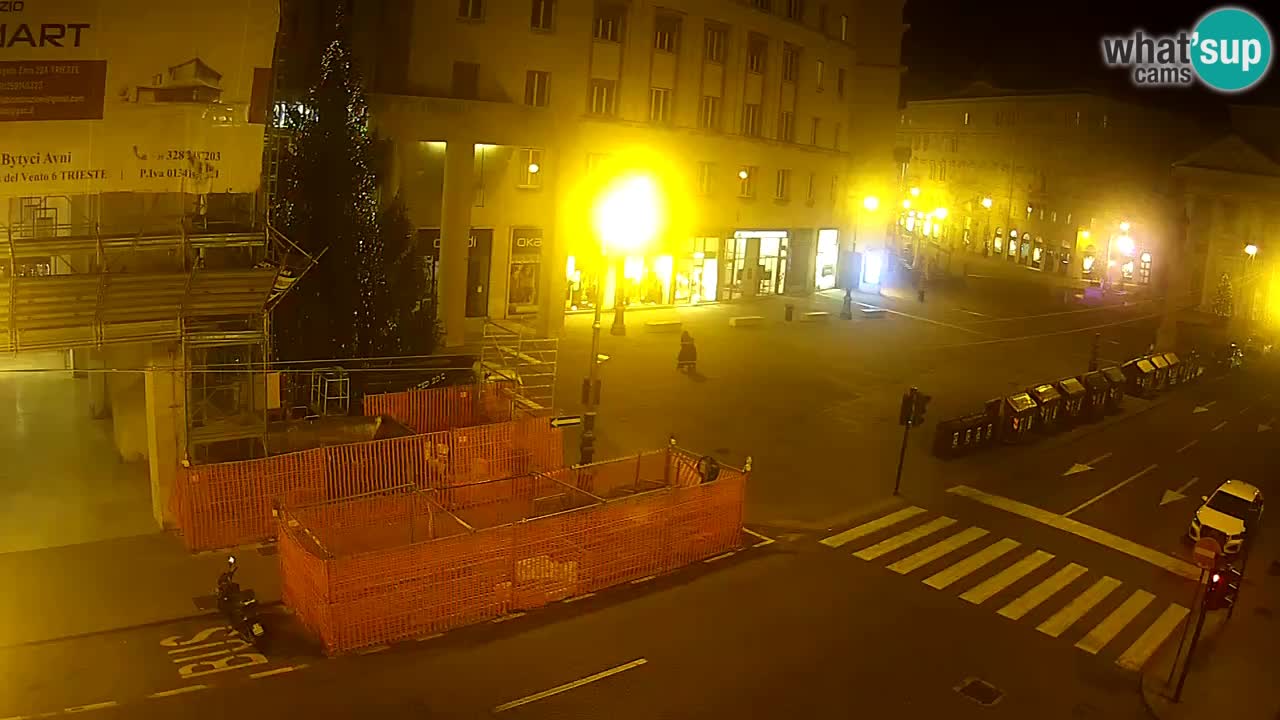 Trieste – Borsa square webcam live