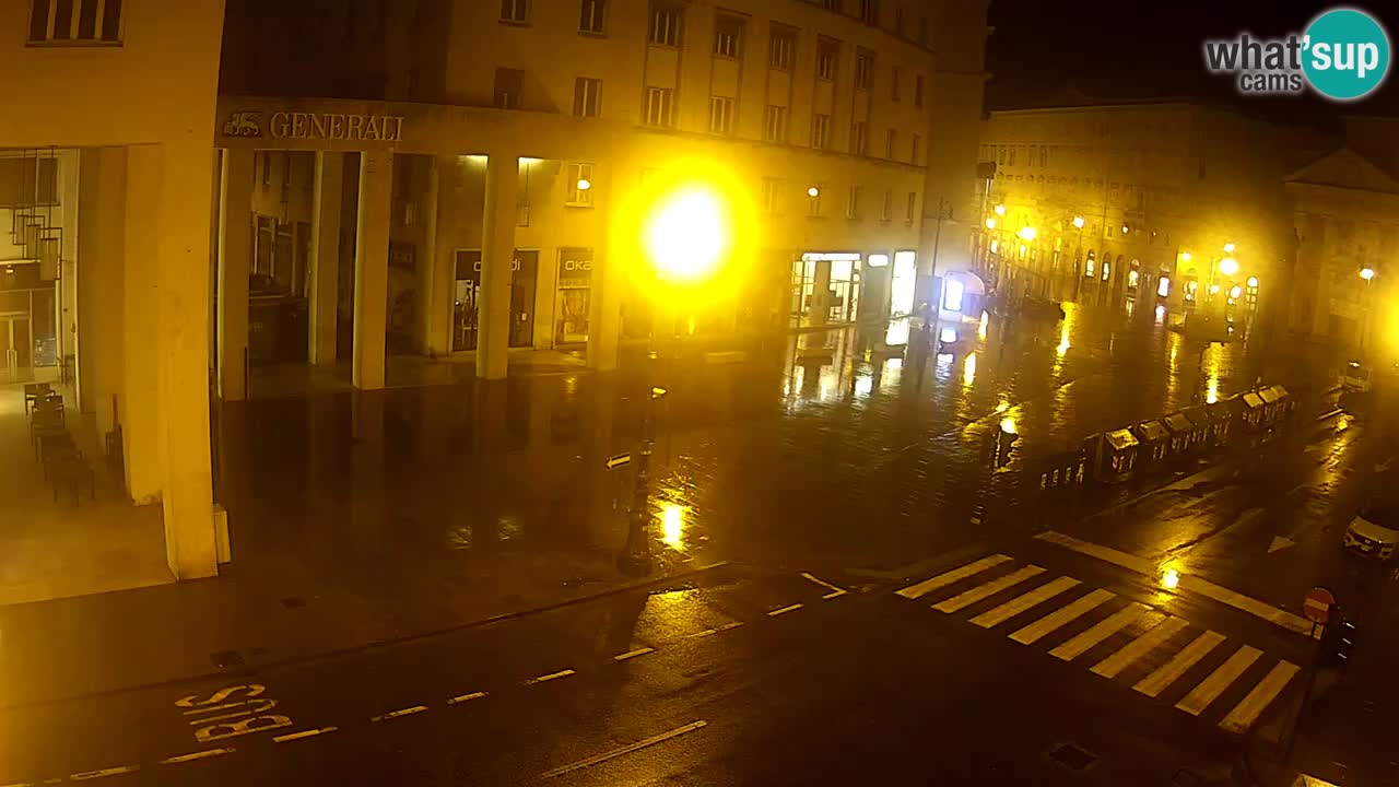 Trieste – Plaza de la Borsa webcam live